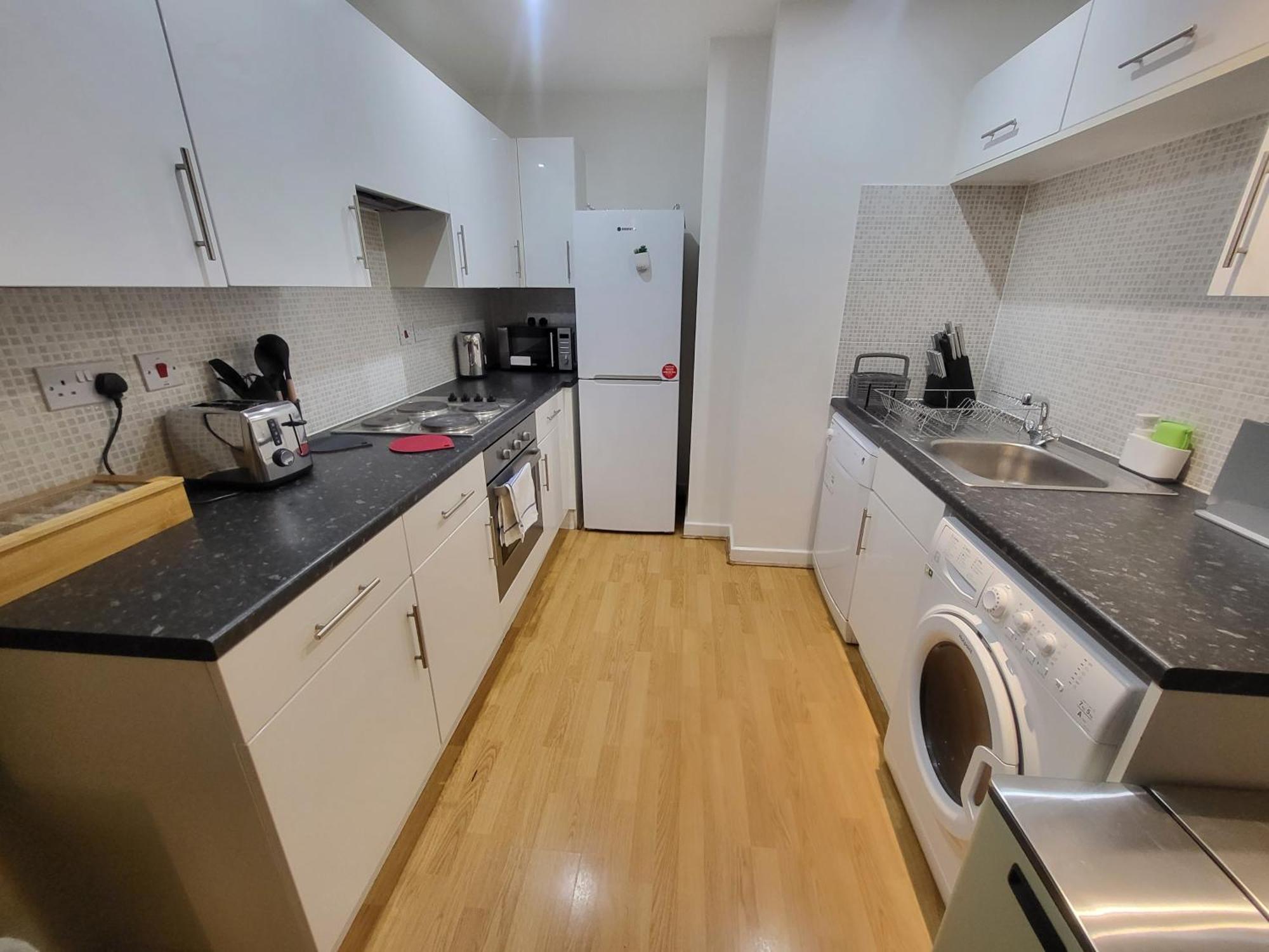 Garland Central City Apartment London 2 Ngoại thất bức ảnh