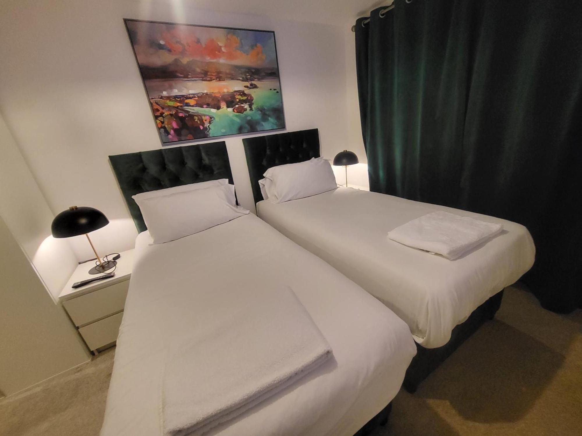 Garland Central City Apartment London 2 Ngoại thất bức ảnh