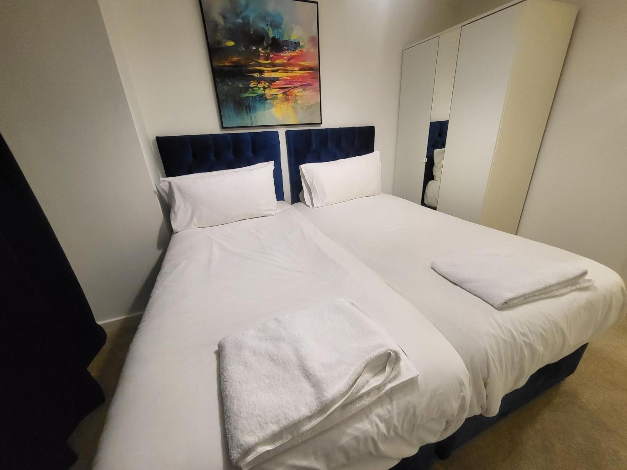 Garland Central City Apartment London 2 Ngoại thất bức ảnh