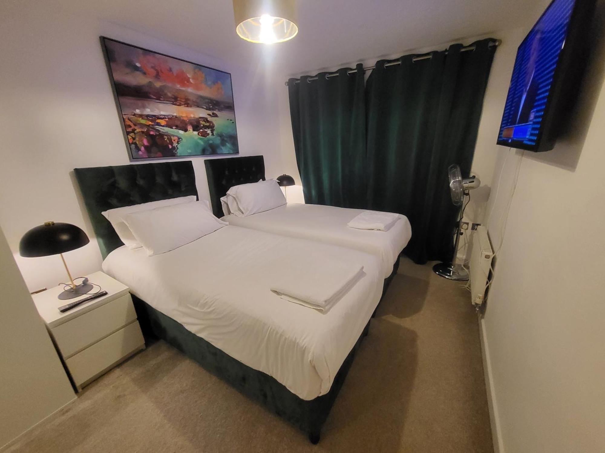 Garland Central City Apartment London 2 Ngoại thất bức ảnh
