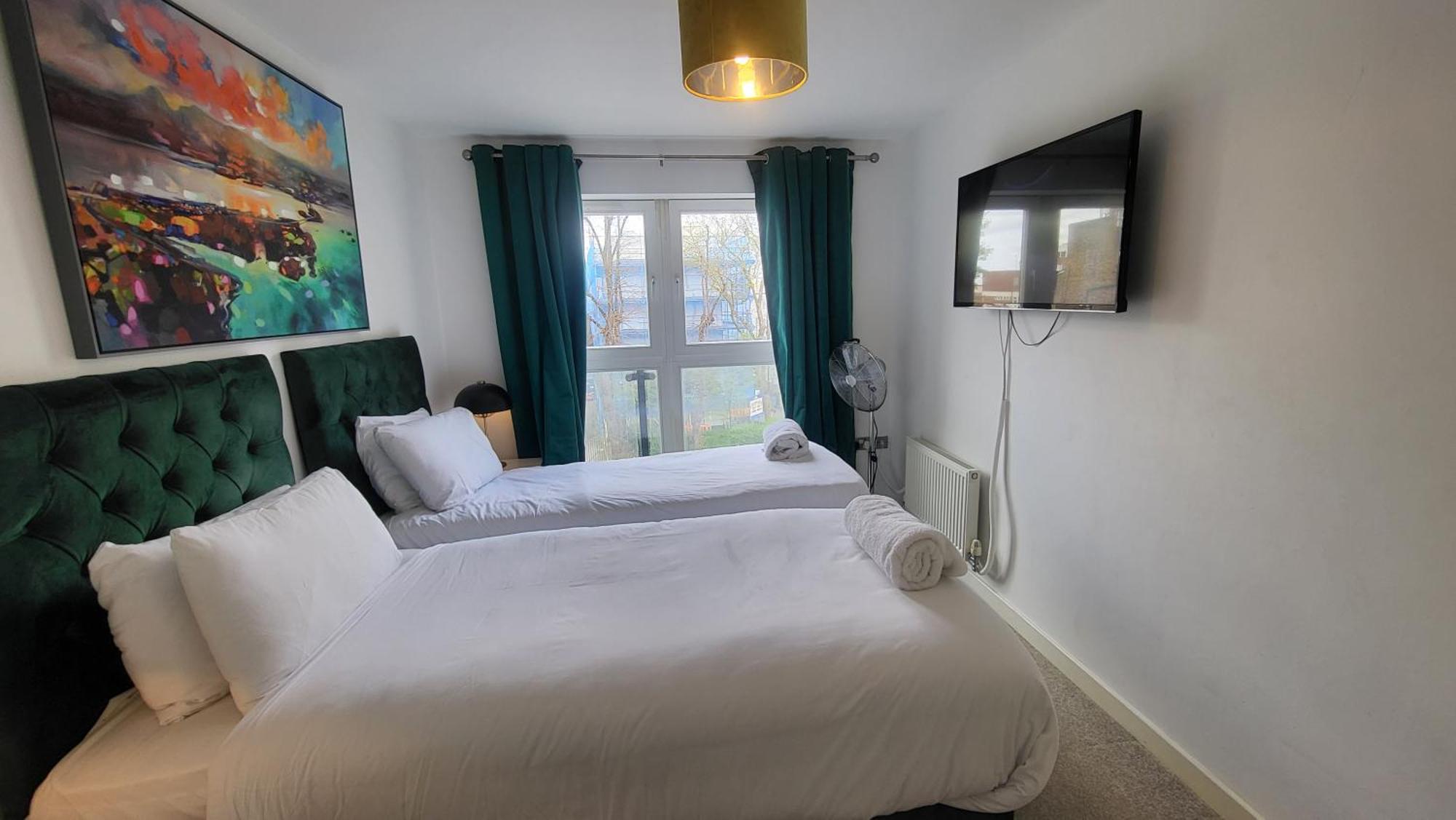Garland Central City Apartment London 2 Ngoại thất bức ảnh