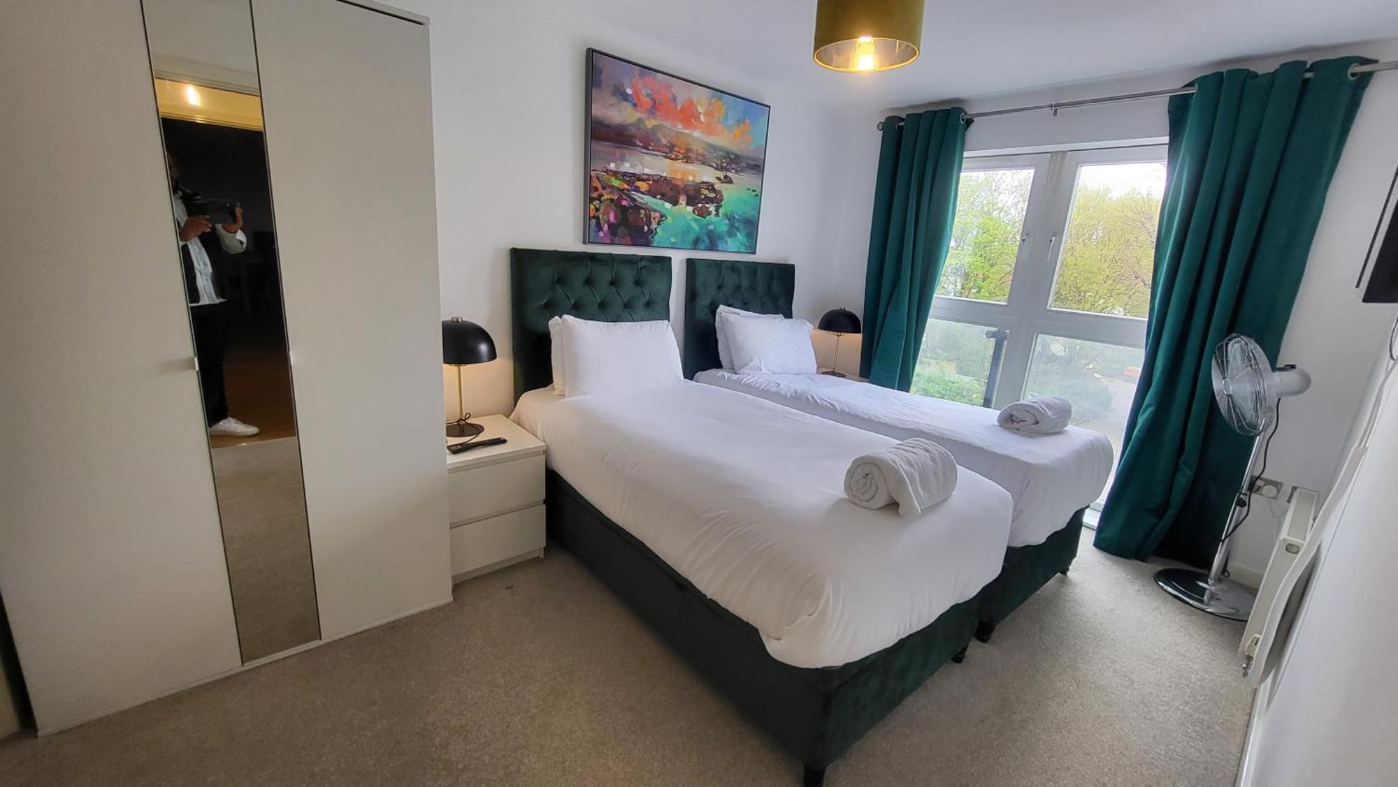 Garland Central City Apartment London 2 Ngoại thất bức ảnh
