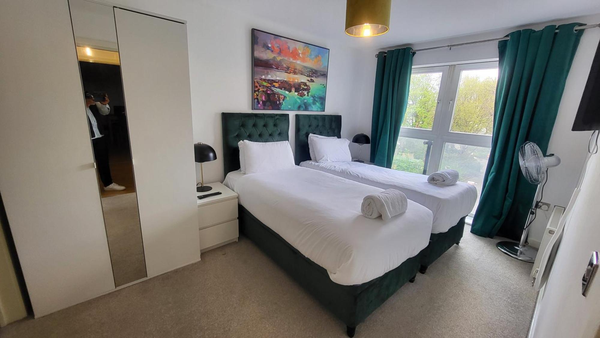Garland Central City Apartment London 2 Ngoại thất bức ảnh