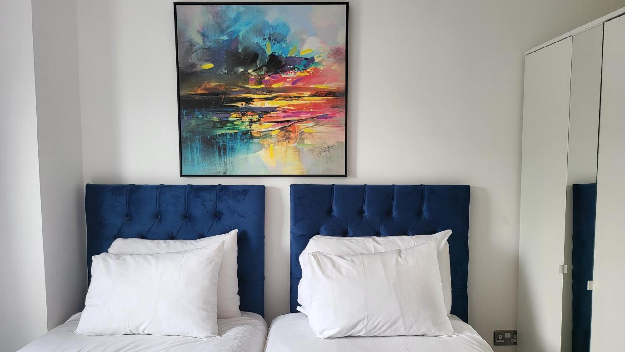Garland Central City Apartment London 2 Ngoại thất bức ảnh